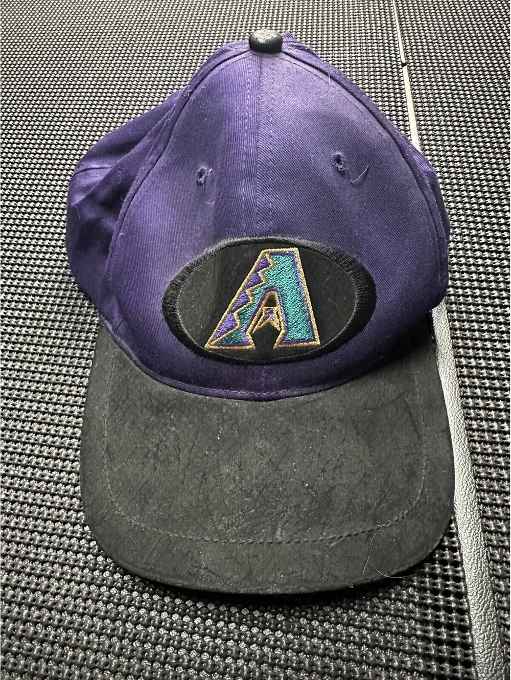Vintage Arizona Diamondbacks Snapback Hat Snake Skin Brim 90s MLB Cap